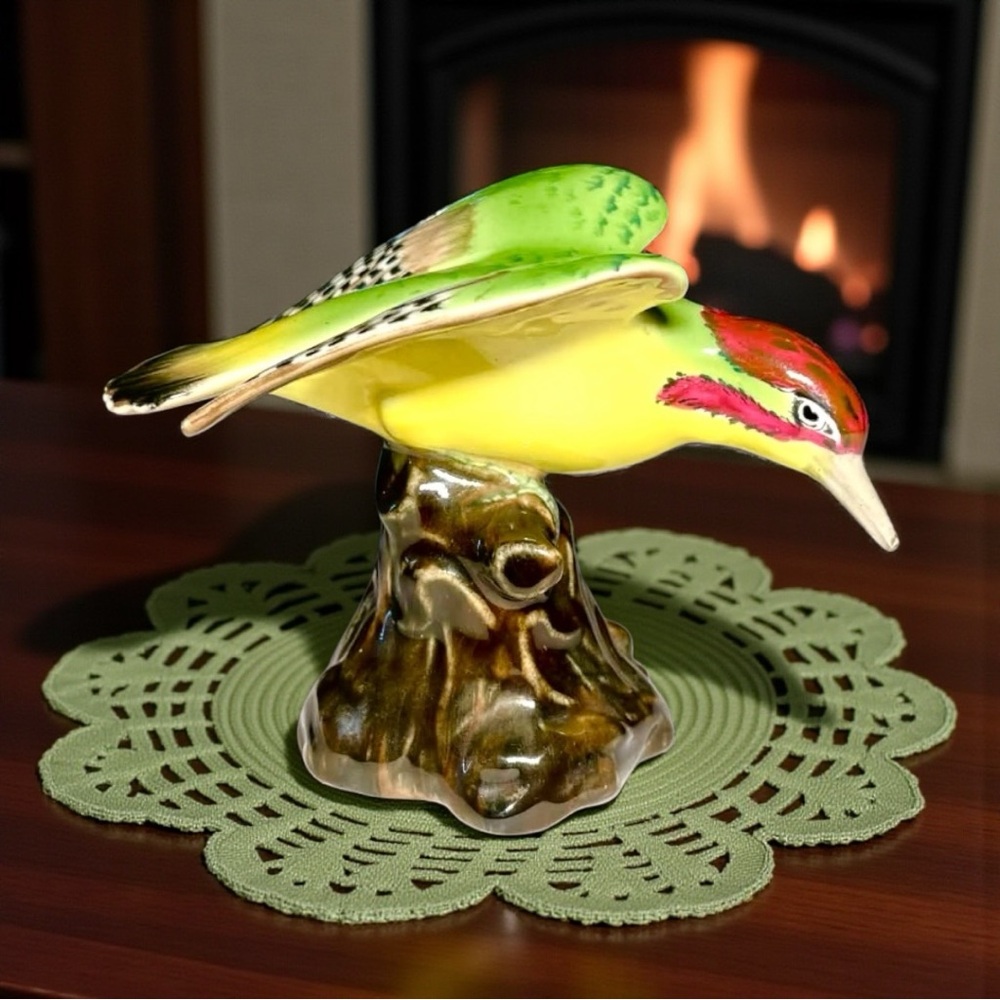 Vintage Tuscan China Made In England 1930s Green Woodpecker; NO CHIPS OR CRACKS!